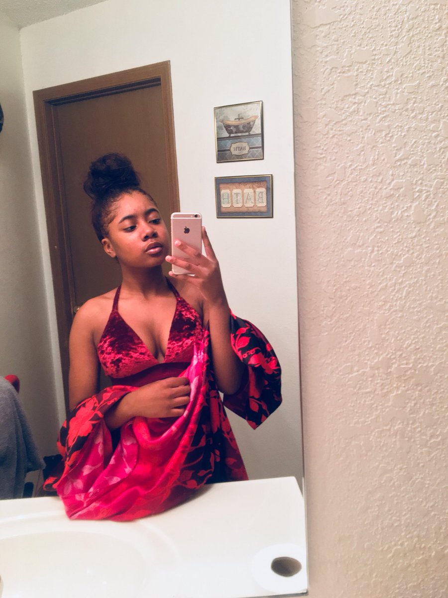 seraimarie's tweet photo. 🤬📍 https://t.co/ntfNdcASbE