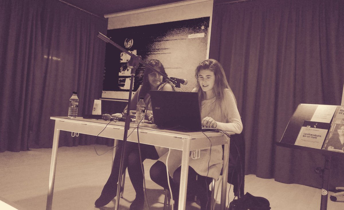 eoimanresa's tweet photo. Avui @MartaBotet i @LauraBorras ens han parlat de la seva passió: la literatura. 
Moltes gràcies i a @sara_judit per la presentació https://t.co/JUu9ad7nBa