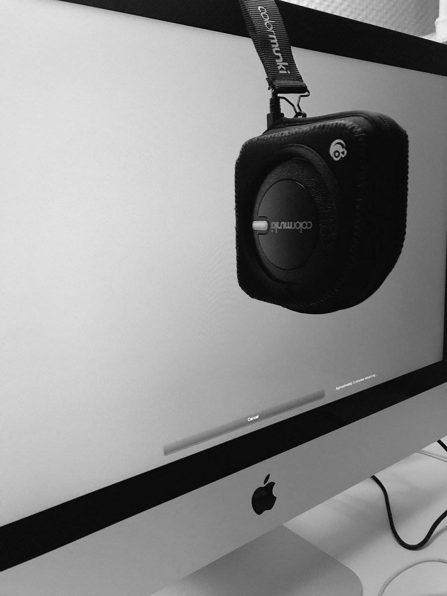 ColourBulb's tweet image. Late evening monitor #callibration with an @xritephoto #ColorMunki 👌🏻 #color #management