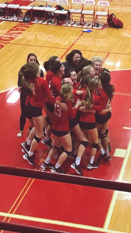 mnieb_'s tweet image. great day to be a redskin. #STATESBOUND #ringszn #makinhistory