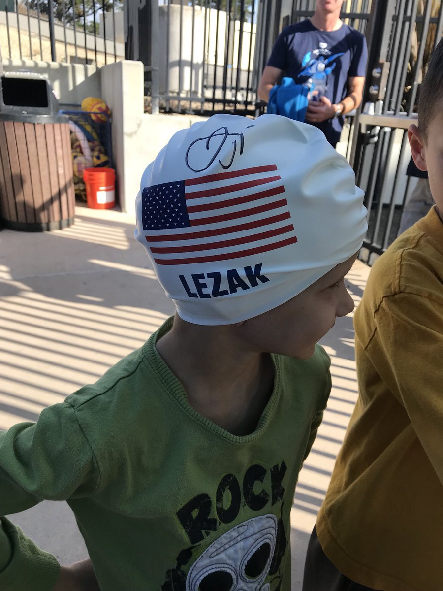 SeaDolphins's tweet photo. @JasonLezak thanks for the amazing experience today!! The Dolphins had a blast! https://t.co/3s5JIIRrjK