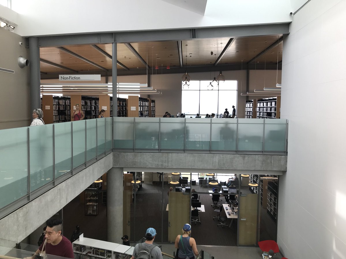 ericbryant's tweet photo. Enjoyed walking with @dreamerdebbie to our new #AustinLibrary downtown! https://t.co/WaZEWM62F7