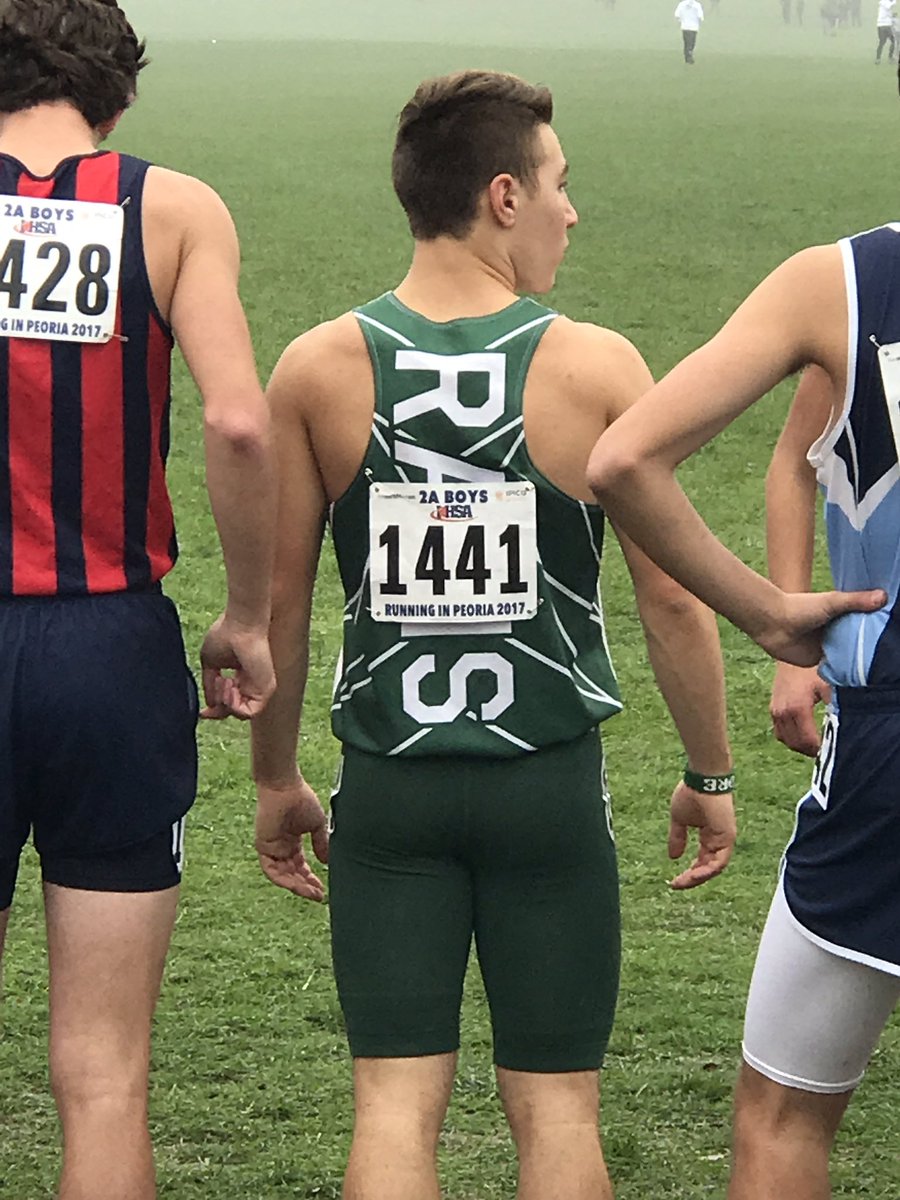 bmoe54's tweet photo. @GoGCHSRams @GCXCRAMS Congrats @eliminskyy on finishing 39th at the Sate meet and a legendary XC career. #4timequalifier https://t.co/sIXgiJuGkp