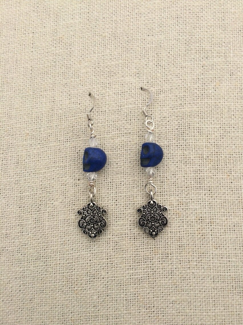 SuiGenerisJewel's tweet photo. Blue calavera skull lattice earrings https://t.co/CVOIQ63Hj7 via @NembolApp https://t.co/ooqMtvxiQQ