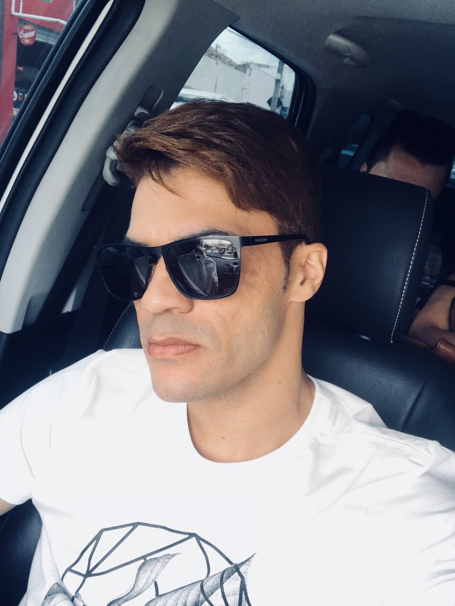 marcelomellomr's tweet photo. Boa noite amigos! Estamos na contagem regressiva pra lançarmos o vol 12, logo vcs terão em mãos esse álbum maravilhoso. https://t.co/4jFjVkT3QC