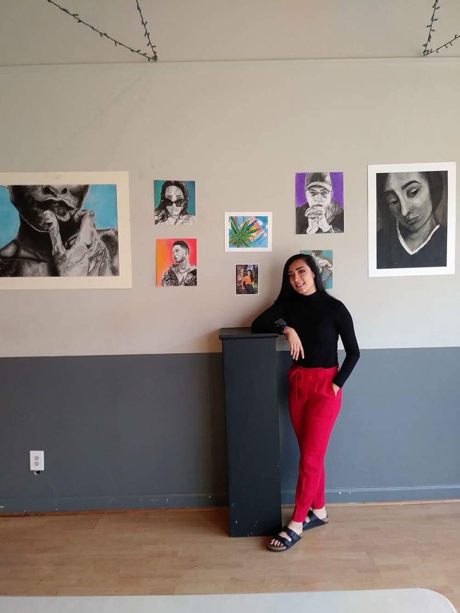 brendazrgoza's tweet photo. I could never be the type of artist to sell my stuff. love drawing my friends! https://t.co/eNYYNO9uAF