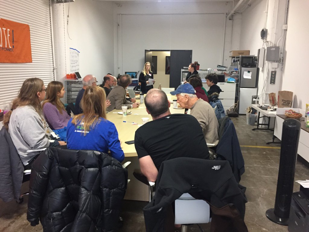 jkmassey's tweet photo. Thx #RankYourVote vols who came to the Eday training & being at the polls Tues to ensure #mpls2017 & #stpaul2017 voters rank! @FairVoteMN https://t.co/hQURohVJB5