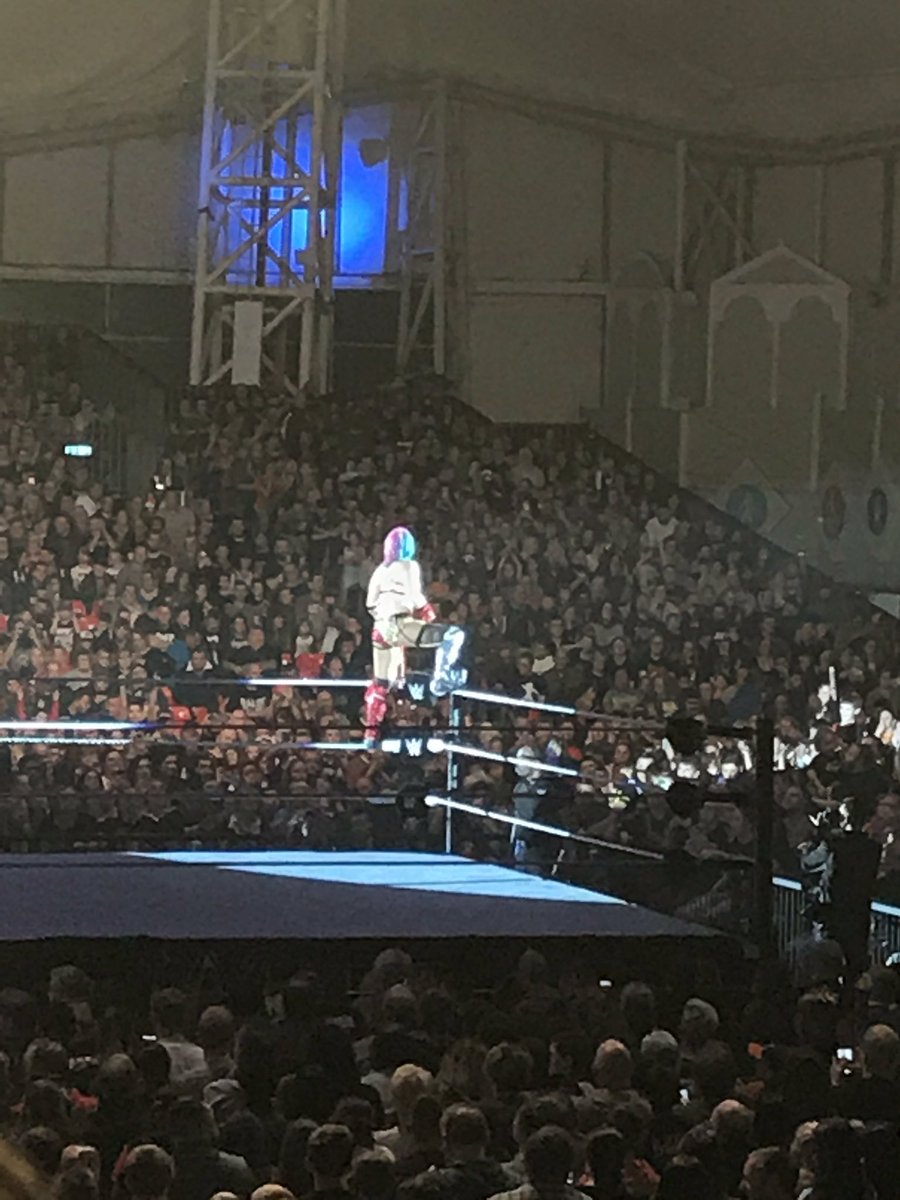 nmxtilly's tweet photo. The one and only @WWEAsuka wins at #WWEMinehead #WWEButlins https://t.co/npPp7FJBqk