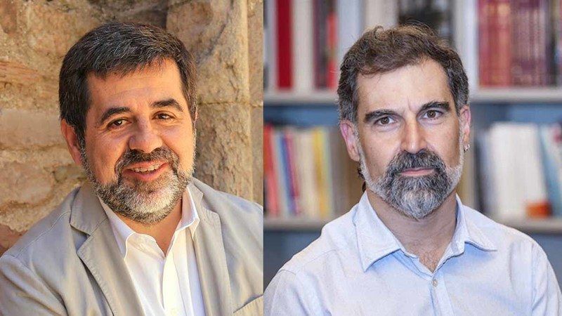 vilallongapac's tweet photo. Cuixart i Sánchez-> no jutjats, 20a nit a presó.
Urdangarín-> sentència ferma condemnat a 6anys i 3mesos, lliure i cap nit a la presó. https://t.co/vQsymLoVT4