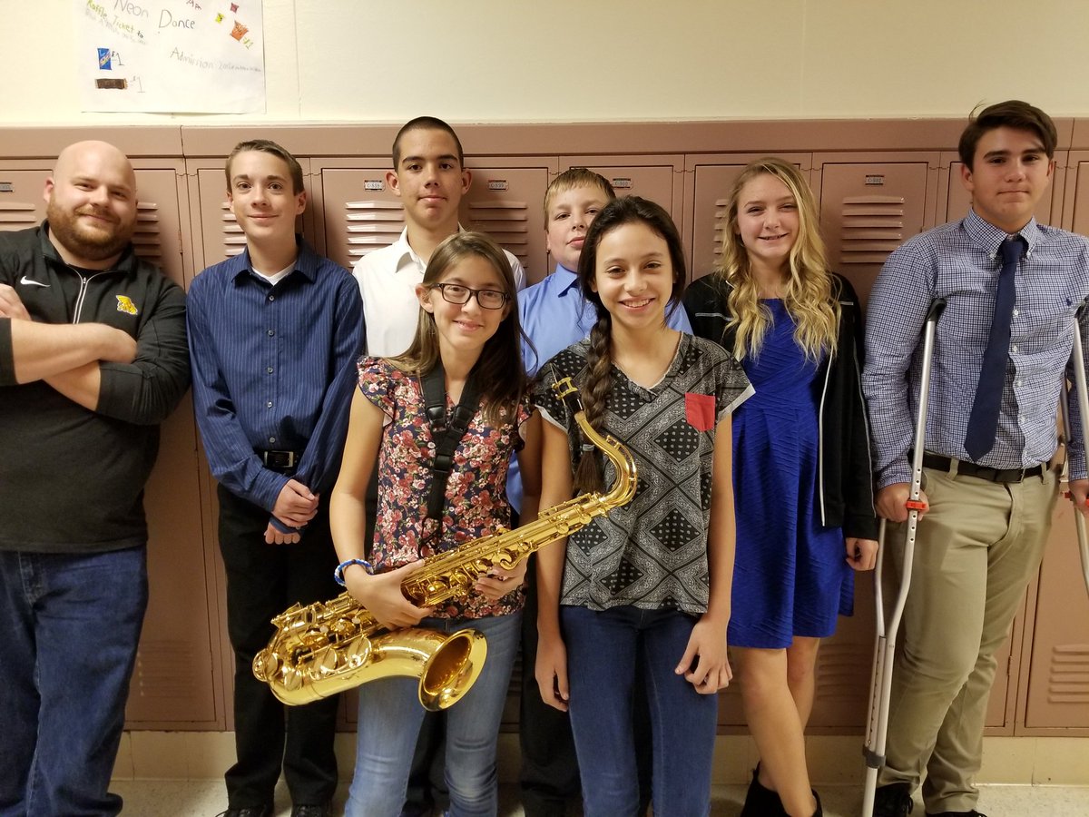 CHSJaysBand's tweet photo. Congratulations to the students who rehearsed and performed today in the south west kmea district honor band! Great job! https://t.co/QWwVzmOshg