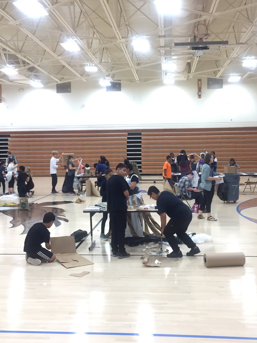 Kathryn Williams (@mswilliamsdrama) on Twitter photo What can you do with duct tape, paper & 3 trash bags?! Make a kickin' costume! So proud of these kiddos! <a href="/DallasISDMedia/">Dallas ISD Media</a> #weareStockard What can you do with duct tape, paper & 3 trash bags?! Make a kickin' costume! So proud of these kiddos! <a href="/DallasISDMedia/">Dallas ISD Media</a> #weareStockard