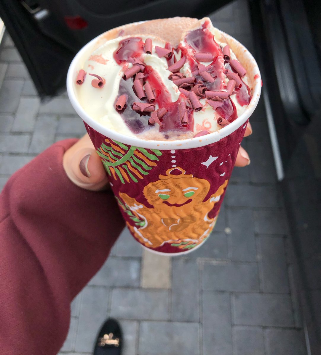 Essjay_88's tweet image. Every single year and it does not disappoint; Black Forest Hot Chocolate from @CostaCoffee 🍫☕️