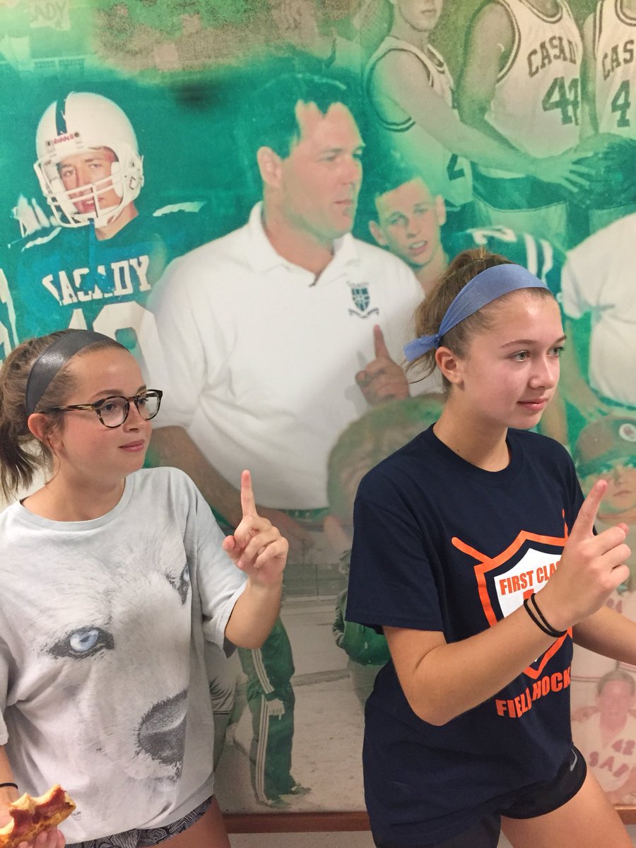 Look who @marisasauls19 and <a href="/booroos1/">Booroos</a> found today! Our very own <a href="/butchgroves/">Butch Groves</a> :) <a href="/oakridgeowls/">The Oakridge School</a>