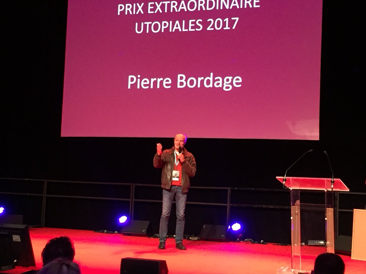 Prix extraordinaire des Utopiales 2017 pour Pierre Bordage ! #Utopiales2017
