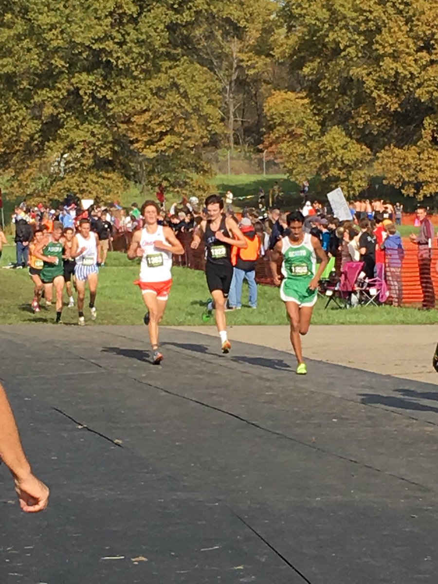 OOHSXC's tweet photo. Congrats to Tommy Wintering on finishing 68th in the State CC Championships today! Great season and XC career! #ontotrack https://t.co/2A4UdGGDYw