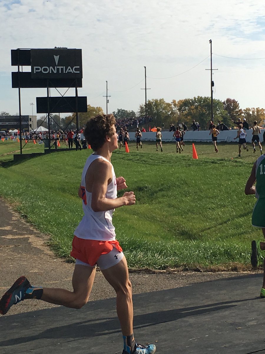 OOHSXC's tweet photo. Congrats to Tommy Wintering on finishing 68th in the State CC Championships today! Great season and XC career! #ontotrack https://t.co/2A4UdGGDYw