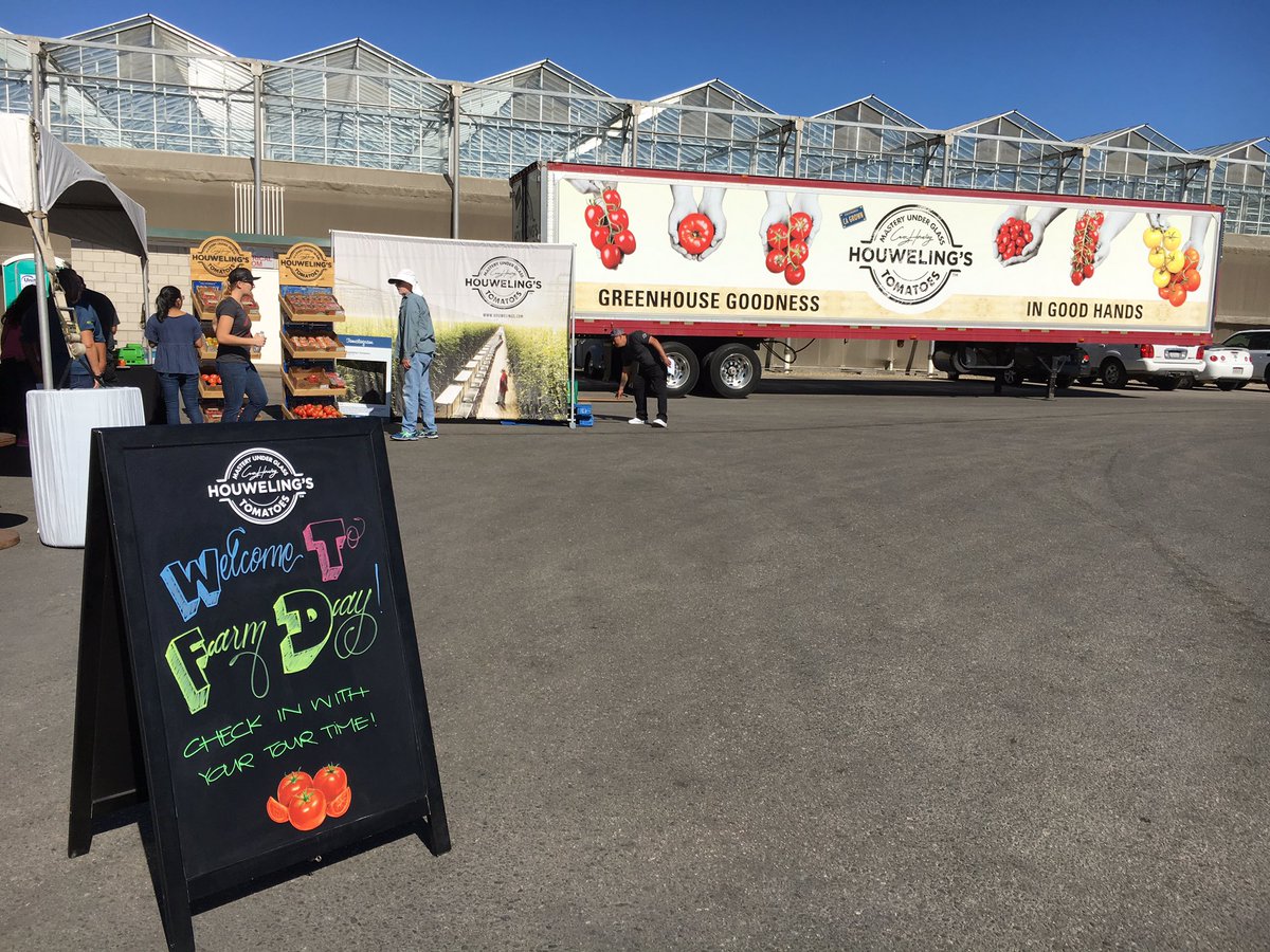 805foodie's tweet photo. 2nd stop #VCfarmday: scheduled tour at @Houwelings_ greenhouses for ๐
and ๐ฅin Camarillo @SEE_AG https://t.co/PzF1GX6foh