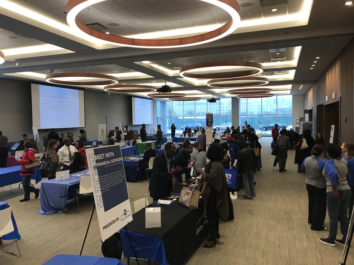getsocialjack's tweet photo. Fantastic time here at the Small Business Expo! Nice to meet new influencers and talk to businesses! #socialnetworking #keepinfluencing https://t.co/TtWvjiBssC