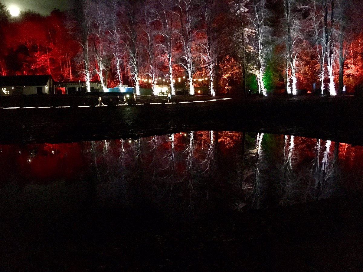 createcoms's tweet photo. Fabulous night @DCCPIlluminight #Kilmarnock  #illuminight. If you can, go. Not to be missed https://t.co/acZPYpI8dE