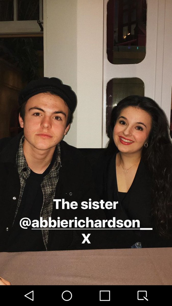 NewHopeBlakeBR's tweet photo. Blake via instagram stories ontem e hoje (03/10 e 04/10) https://t.co/bpnFajmIS7