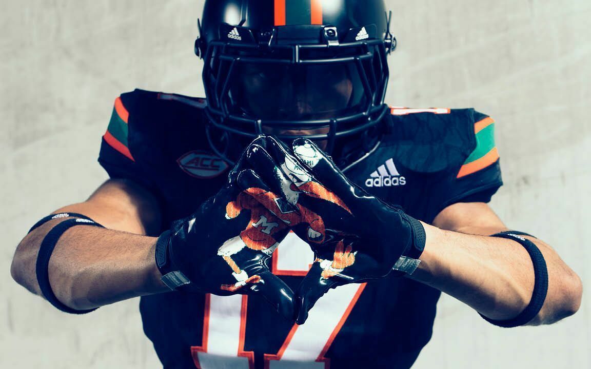 SamDee619's tweet photo. Black out at The Rock...  Let's #GoCanes. #AllAboutTheU  🙌 https://t.co/rWm4LDo1Fw