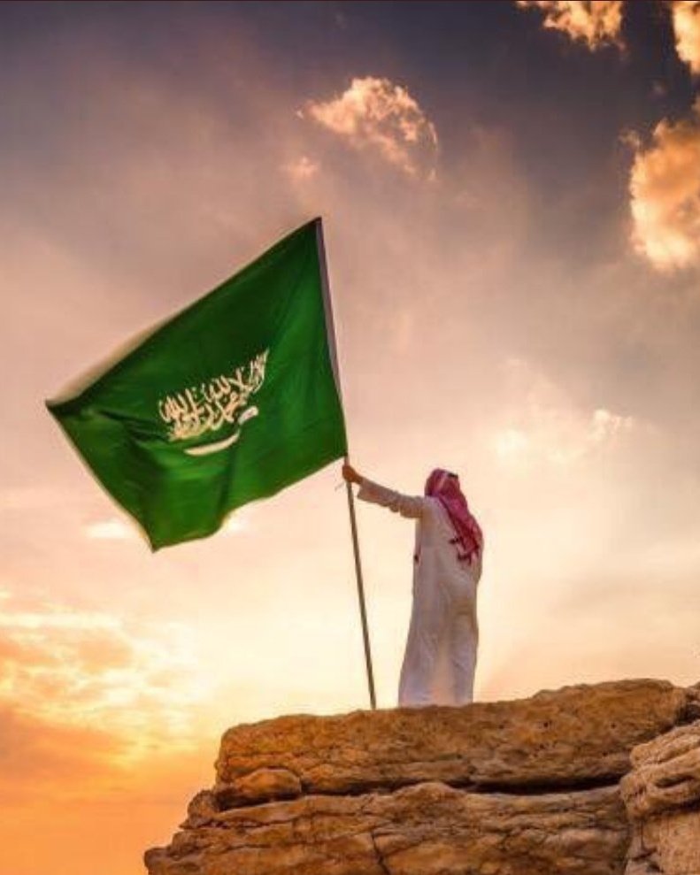 naif4002's tweet photo. نسأل الله الكريم أن يوفق #الملك_سلمان وأن يسدد قوله وعمله
وأن يحفظ ولي عهده الامين محمد بن سلمان. https://t.co/JDlxUgVSUt