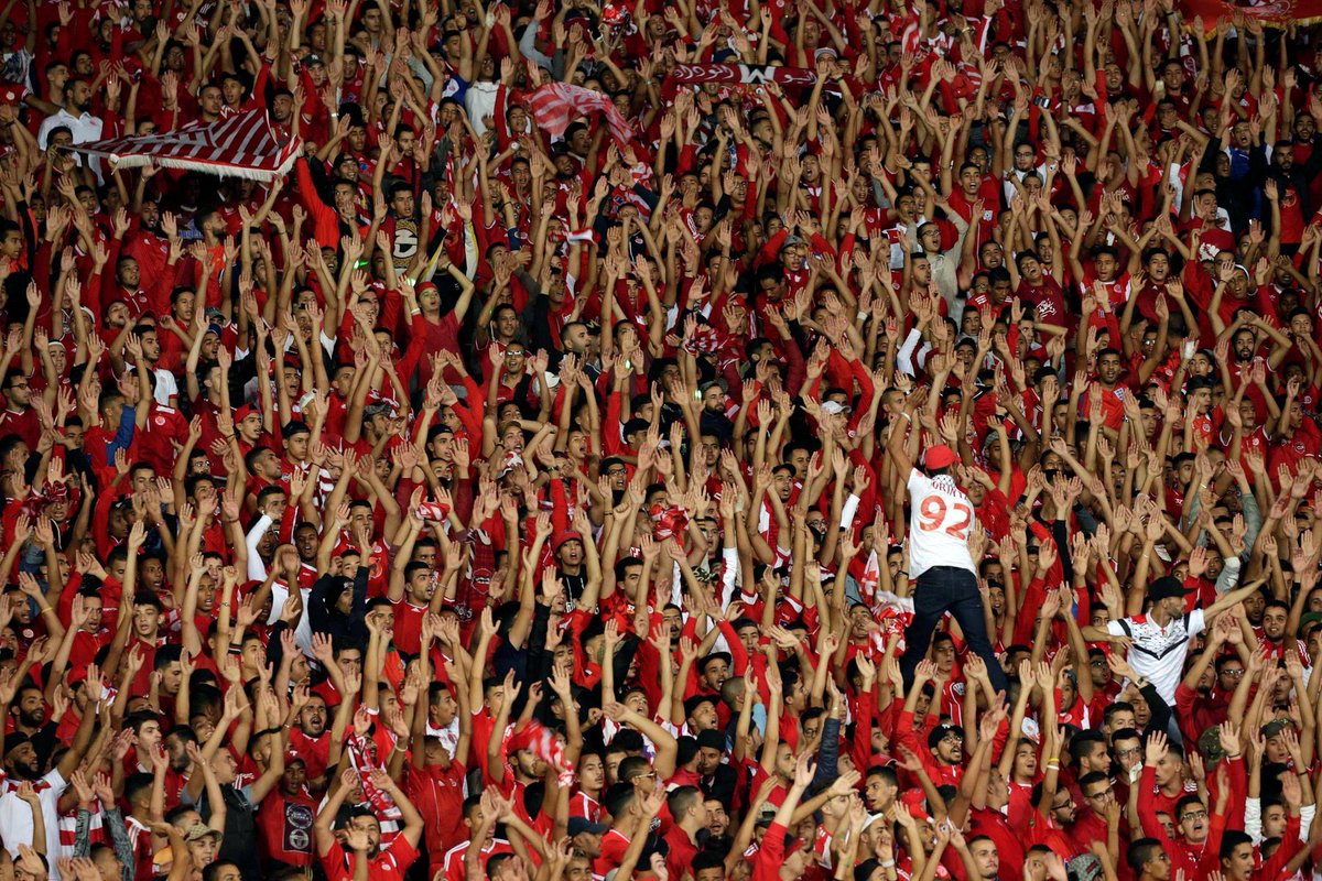 AJELNEWS24's tweet photo. عاجل 🔴
.
.
#الوداد_المغربي بطلا لبطولة #دوري_أبطال_أفريقيا بعد فوزه على #الأهلي_المصري بهدف .
.
.
#الوداد_الأهلي 
.
. https://t.co/BhPDE79HLx