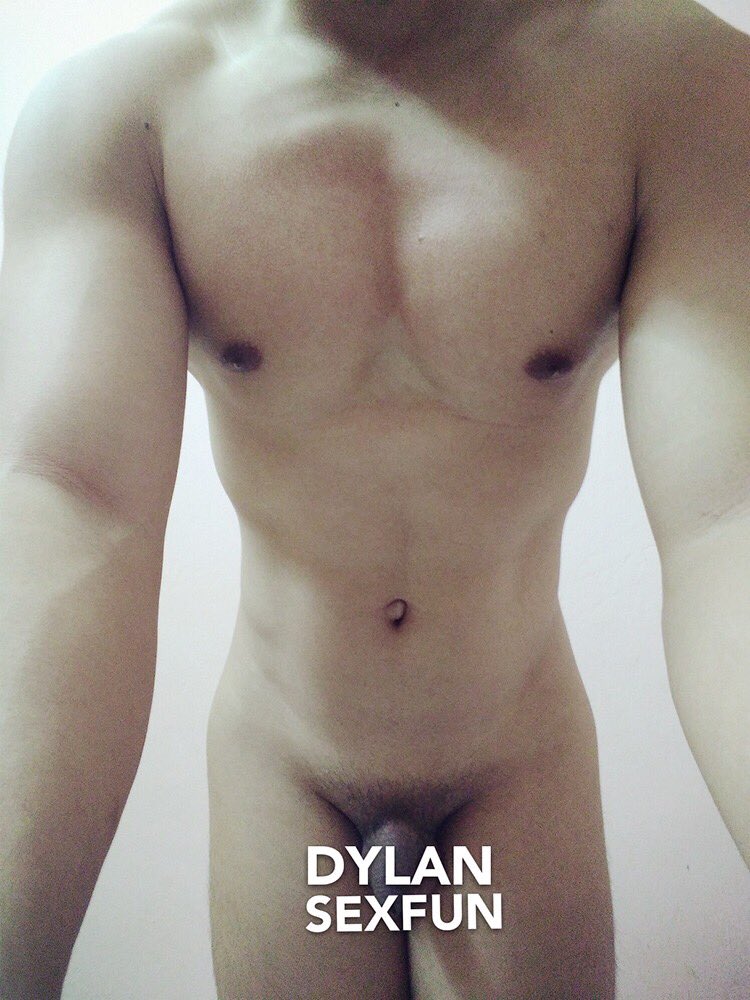 dylansexfun's tweet photo. มันก็จะดูเงี่ยนๆหน่อยน้าาา https://t.co/eqvszCl78y