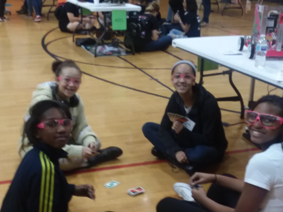 RoboChicks's tweet photo. Ranked 1st in today's Meet! Thanks, @FPDRobotics for being gracious hosts! #omgftc #ftcteams #gaftc #girlsloverobots https://t.co/MVkfeZUHi2