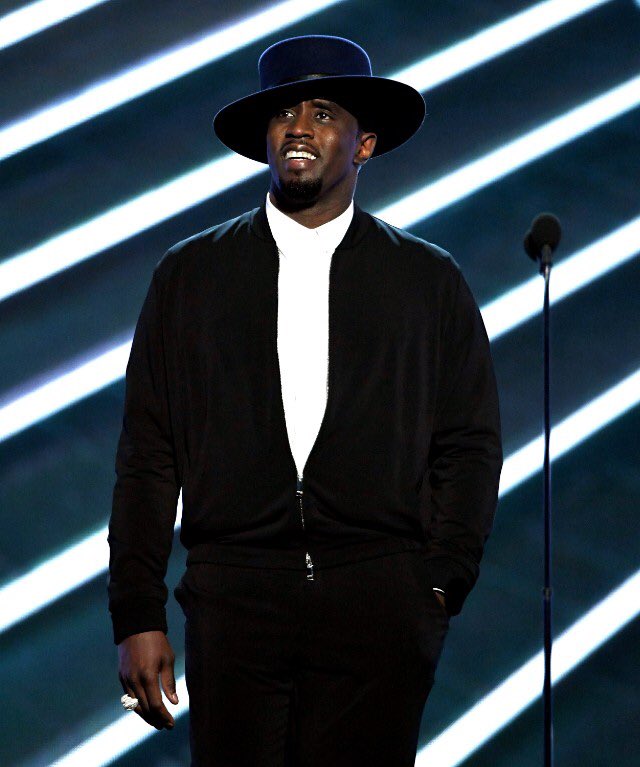   Happy Birthday to Diddy (48), Matthew McConaughey (48), and comedian Kathy Griffin (57)!!! 