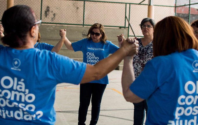 Ver imagem no Twitter Ver imagem no Twitter