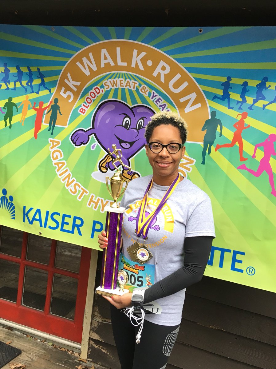 awaken_1_'s tweet photo. First place! #atlantatrackclub #fallforrunning https://t.co/jnlB94kO7v