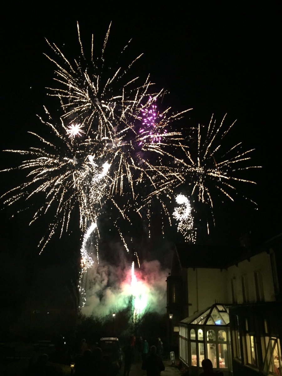 clairebear__98's tweet photo. @blitzfireworks just wanted to say a HUGE thanks to Robbie and James who put on the most spectacular firework display ever!@abbothallhotel https://t.co/A5bl0Rxmeo