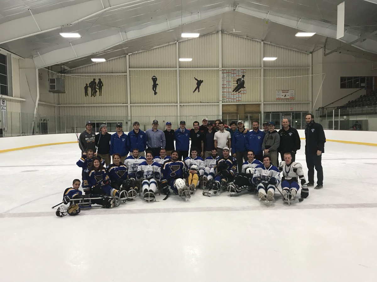 SLUBillzHockey's tweet image. Thanks to @DASAsports and to our alumni for an amazing weekend! 

#RollBillz #HaveOne