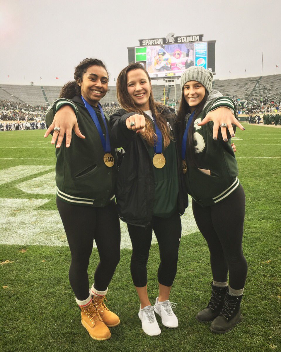 MSU_Gymnastics's tweet photo. Our 2017 B1G Ten Floor Champions received their 💍’s and were recognized on the 🏈 field today! #GoGreen https://t.co/qHEy6OpkCB