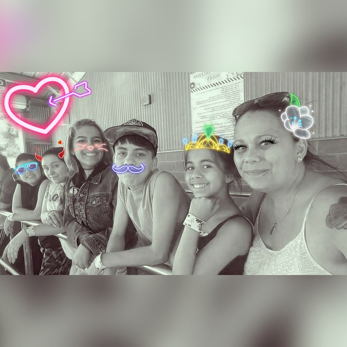Just_Marquez831's tweet photo. I am not perfect and I make mistakes,but the one thing in my life that I am proud of is being a Mom❤#ILoveMyKids #TooTheMoonAndBack🚀🌛🌍 https://t.co/2GefXaj9Hi