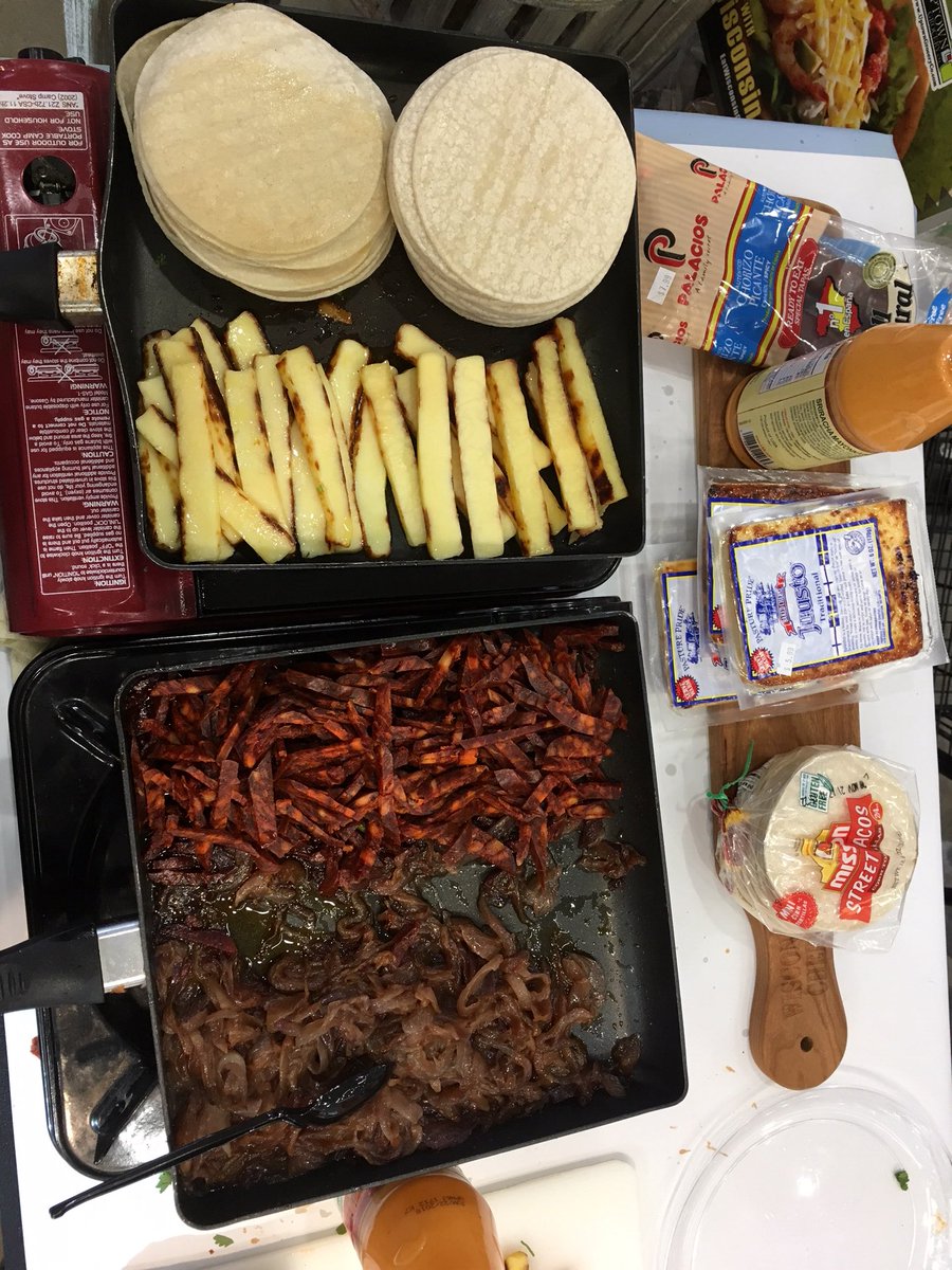 PasturePride's tweet photo. Let the street taco battle royale begin! #juusto #tacorevolution https://t.co/4eWTAYq2RF