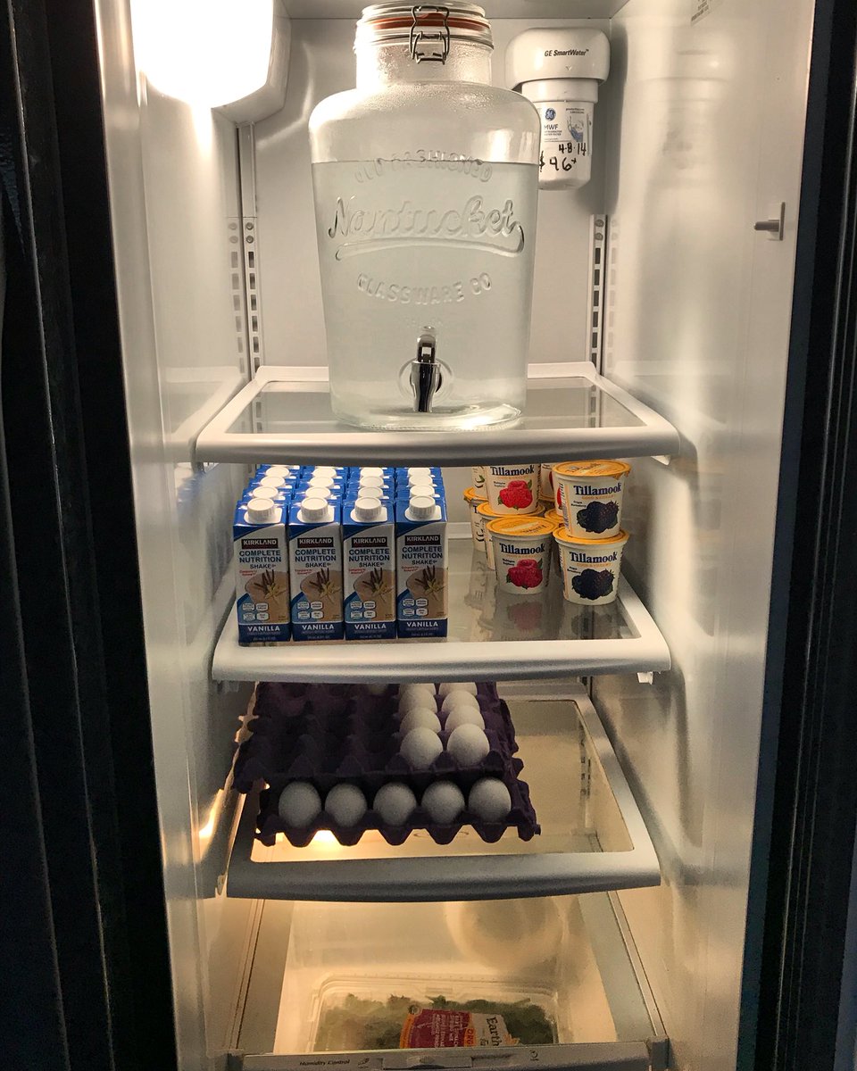 alicia_kingery's tweet photo. When your beer fridge turns into this you know shit is getting serious. #nothingisgoingtostopme #shitisgettingserious #getfit https://t.co/QnPa9rlOEZ