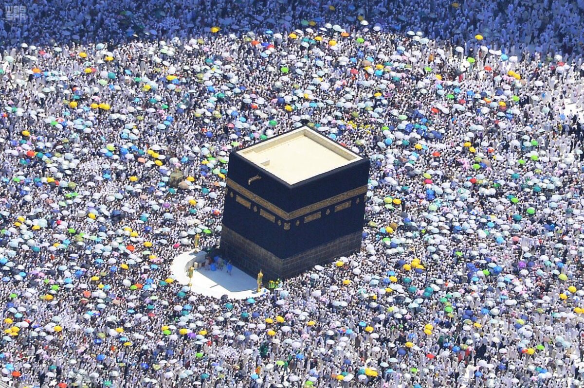 SaudiNews50's tweet photo. صباح الخير ياوطني ..
صباحك نصر على المعتدين والمفسدين ..
صباحك 
فخر
وعز
وتمكين .
. https://t.co/cpZthK7ULq
