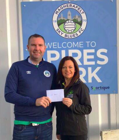 skybluesfc's tweet photo. Conall Kilpatrick MSBFC 1st team player of the month for September receiving a Sportique voucher from Mary @SPIRES OUTDOOR SOLUTIONS https://t.co/Tg3i9RKC6A