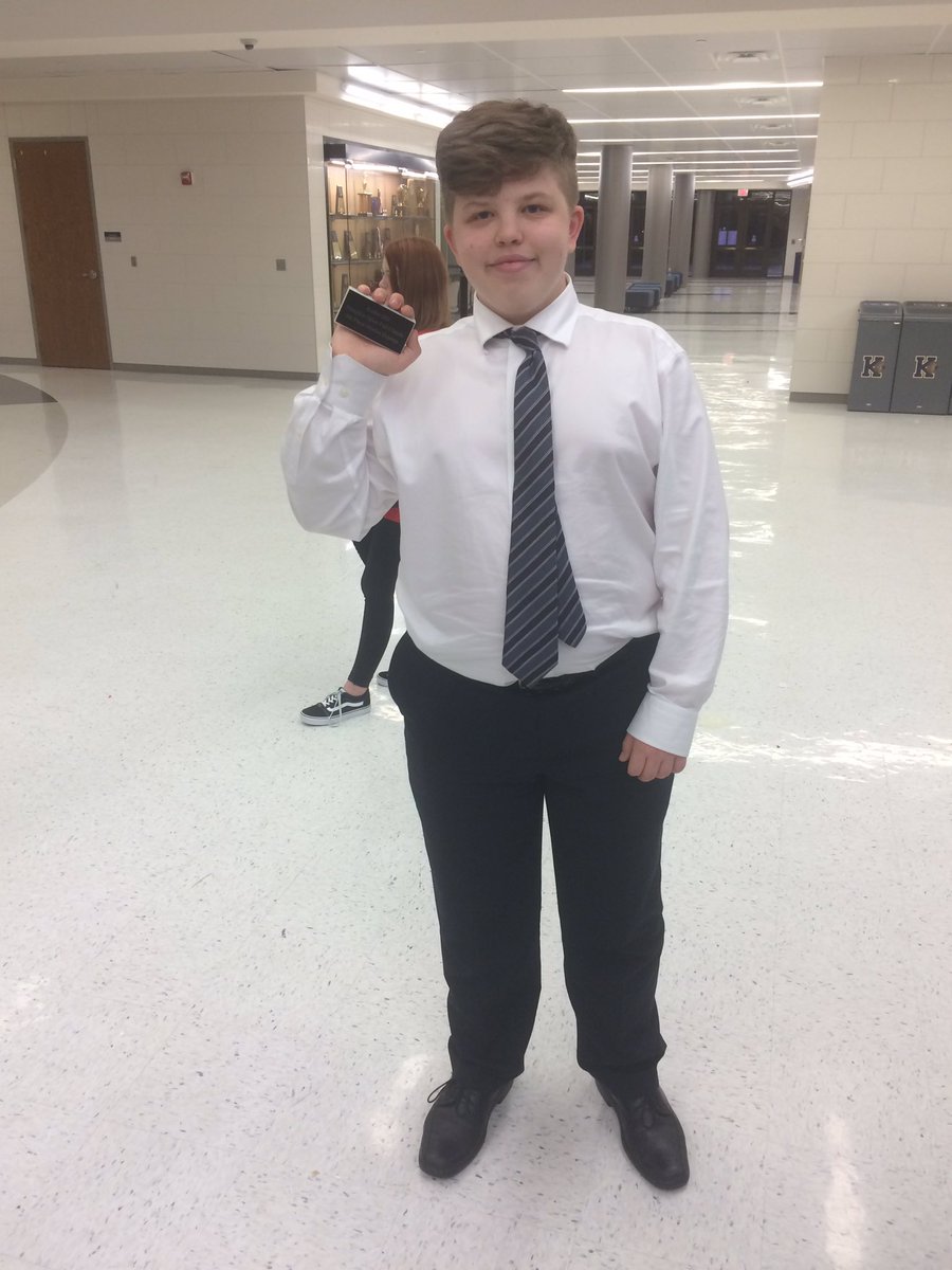 Congratulations to Thomas Hampton for placing fifth in Novice Extemp.