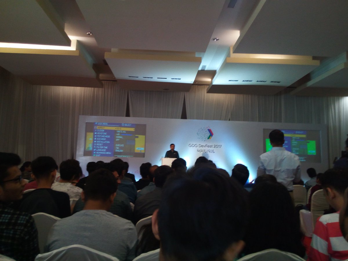 Alva_Srinivas's tweet photo. DevFest17 started 😂...
#devfest17 #DevFestAhm #GDGDevfest2017 #GDG #gdg https://t.co/GfjCcZrYZk