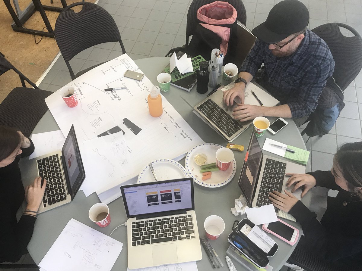jaclynphillips's tweet photo. My humble team and I are hacking health in PG this weekend! Narcan Now connects people to easy to use narcan kits via app or text message. https://t.co/4Y39ytOxPN