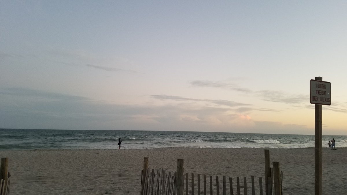 StudioBlue1995's tweet image. Myrtle Beach 2017