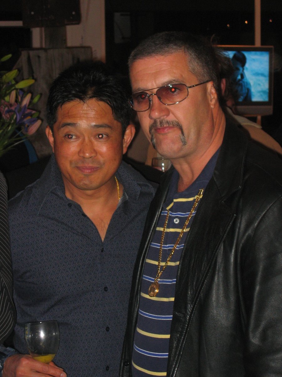 SwaggerWines's tweet photo. #MuayThai champion &amp; #ChopperRead #Wine #Art #Australia https://t.co/5nkql81wcx