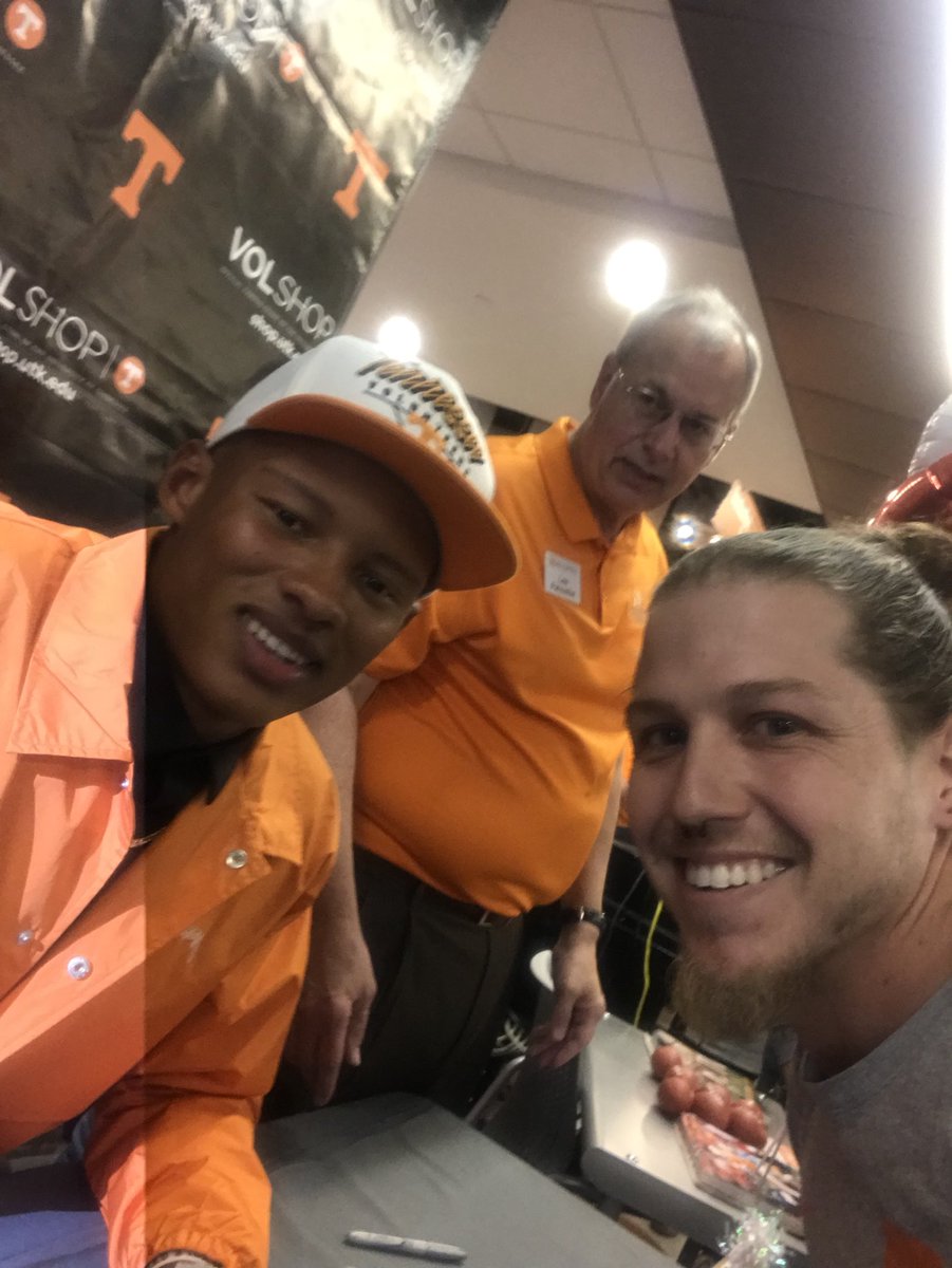 Chris_GoVols's tweet photo. Selfies with @josh_dobbs1 , autographed mini helmet, and even got to meet his AWESOME parents outside 😱 AND a #govols win! #firstclassday https://t.co/HINTJUlalE