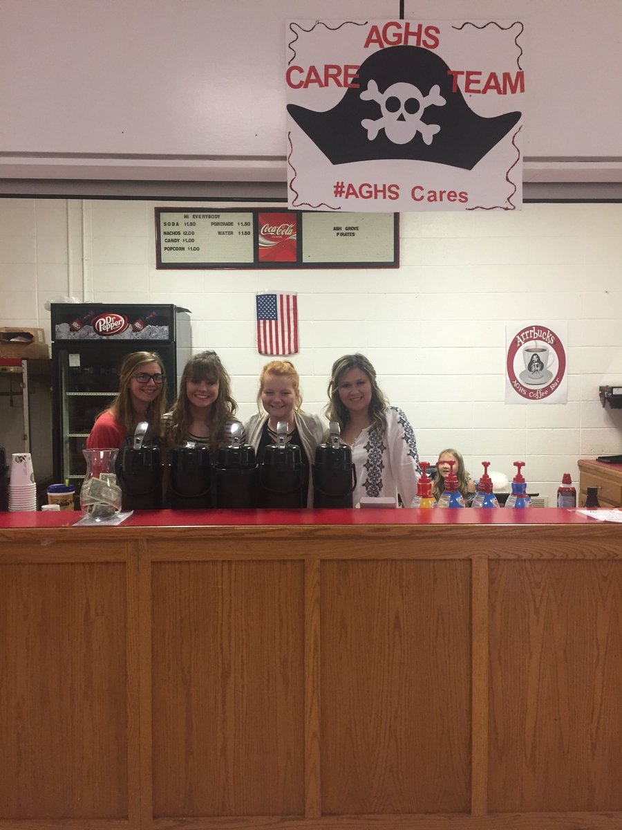 AGHSCareTeam's tweet photo. Coffee bar crew #TechCampAG https://t.co/JHb3h7tXhO
