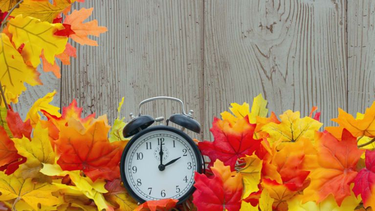 SHRMHRNews's tweet photo. As #DaylightSavingTime Ends, Wage & Hour Problems Begin https://t.co/Ps4cNlZOKU @SHRM #SHRM #turnbacktime https://t.co/6u79eG6791