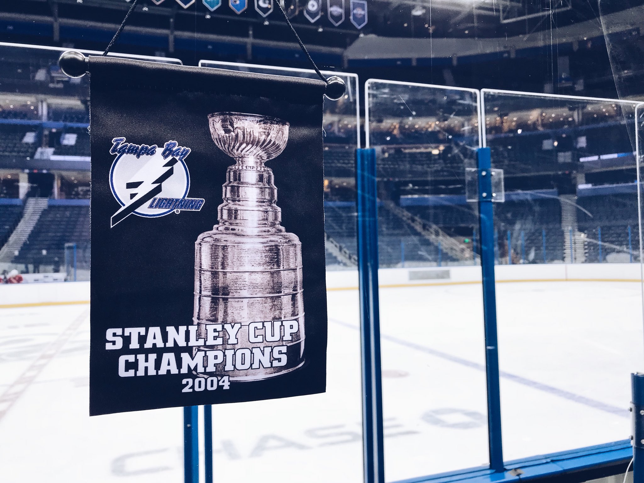 pics Tampa Bay Lightning Stanley Cup Champions Flag tampa bay lightning on twitter