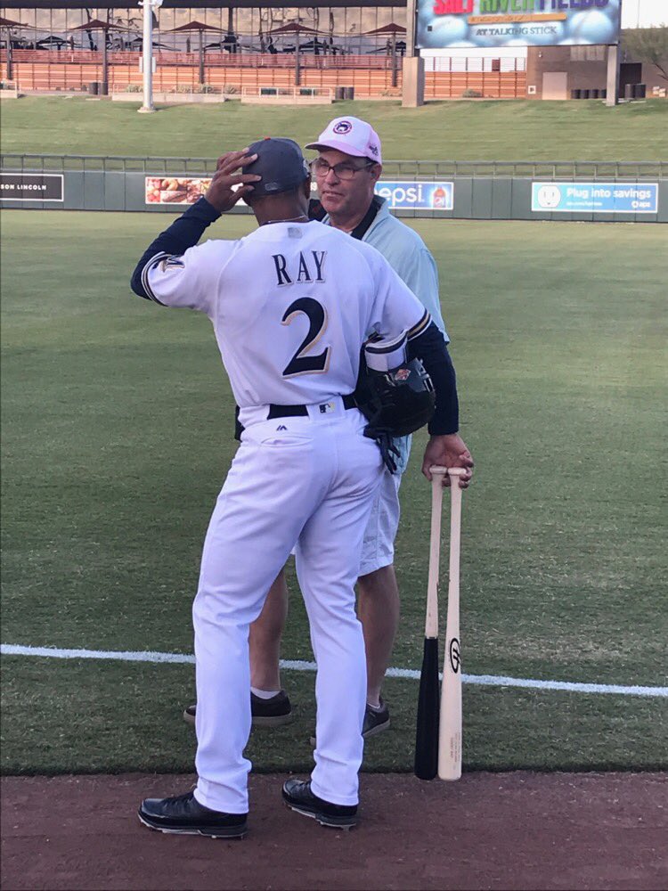 HomewoodBat's tweet photo. Fall Stars Game @FutureIs_Bright #HomewoodBat #CoreyRay #FallStars https://t.co/gO00icShjK